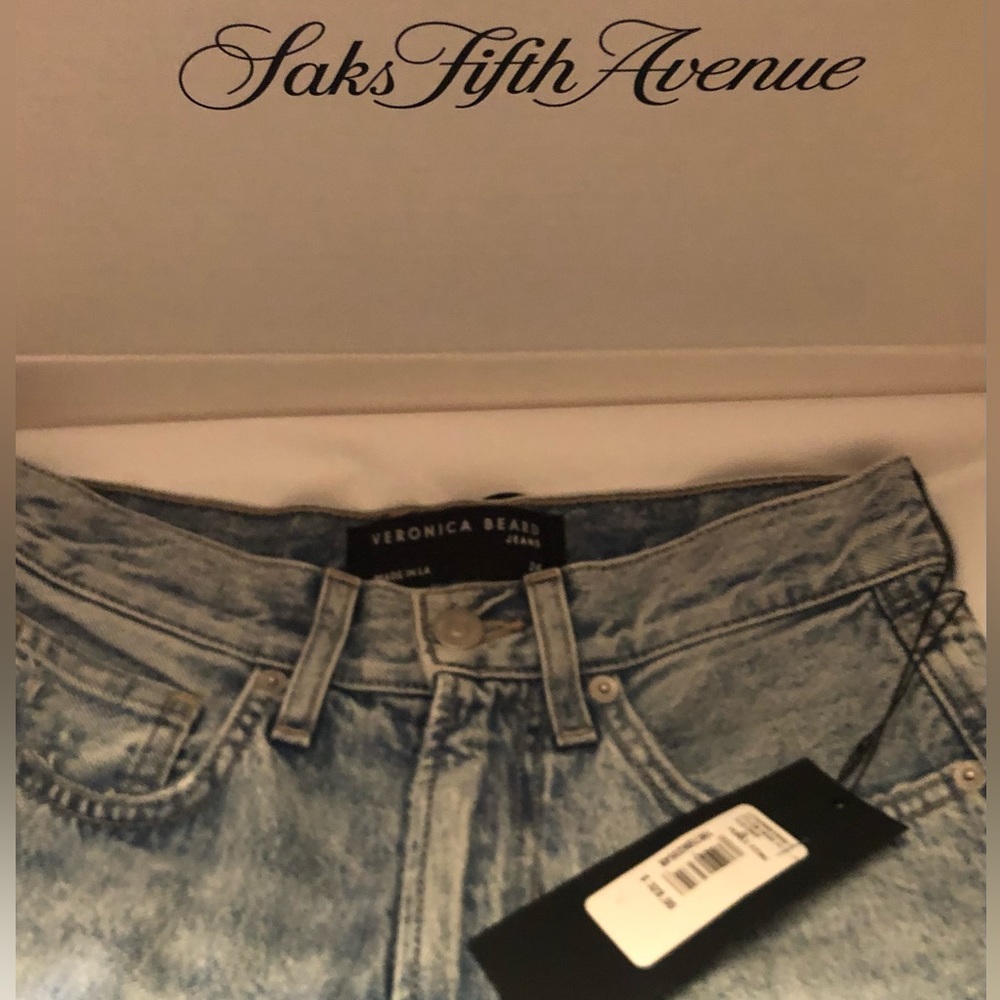 Veronica Beard Jeans Dylan High Rise Destroy Pebble Stone Never Worn, sold out.